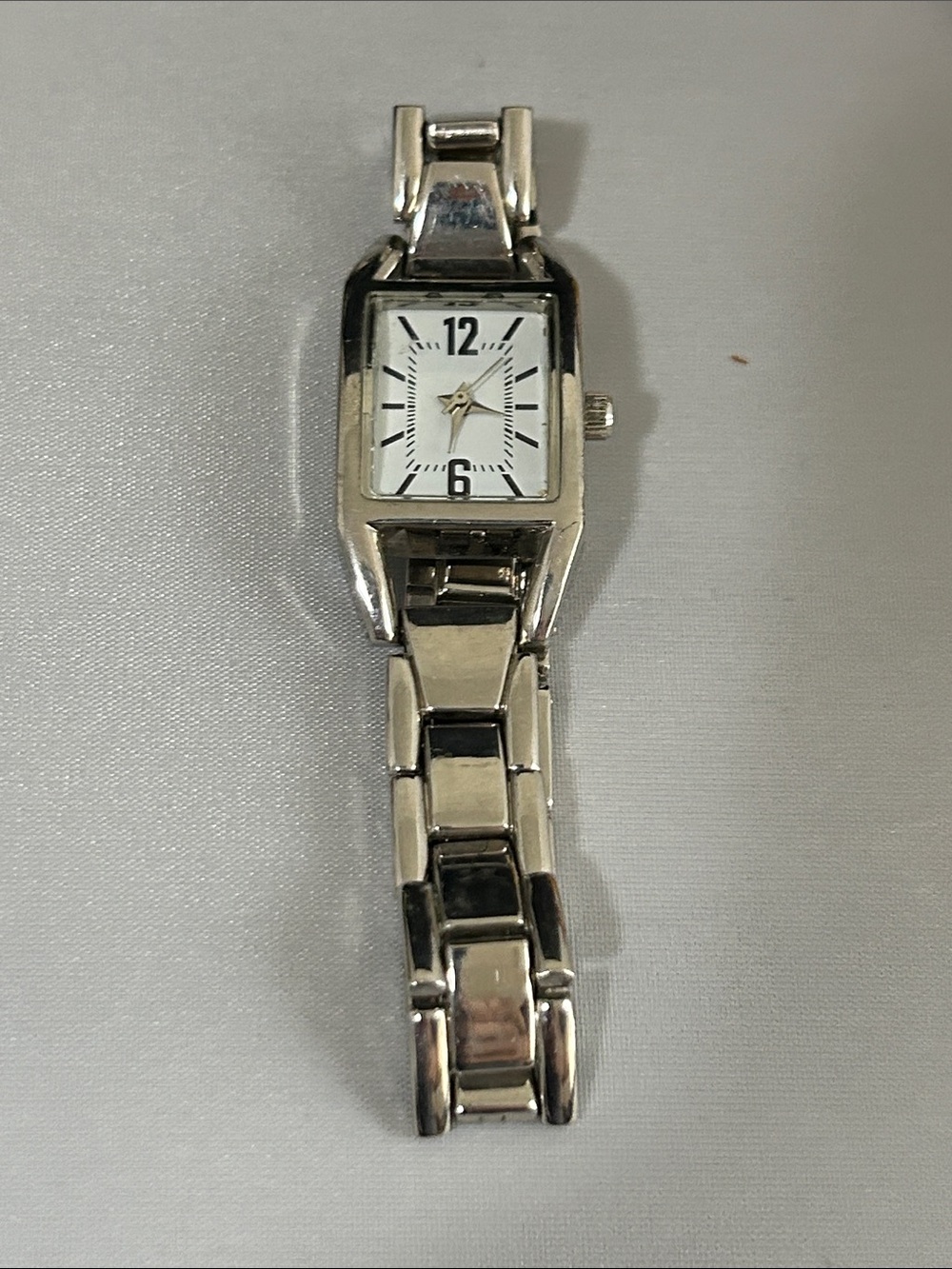Classic Silver-Tone Women's Bracelet Watch